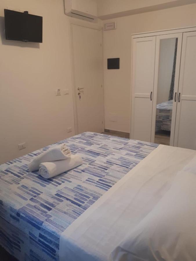 Cuor Di Leone Guest House Favignana Ngoại thất bức ảnh